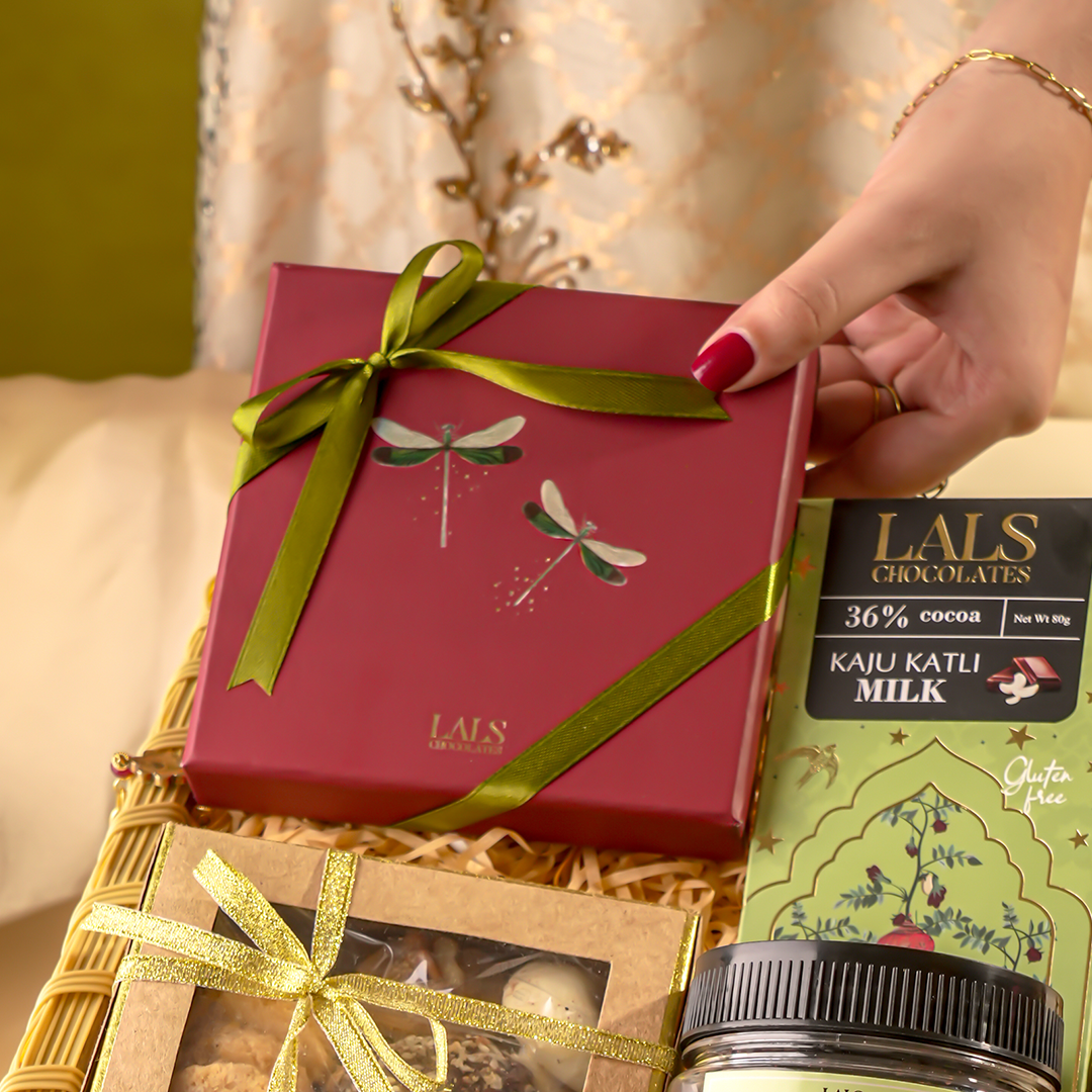Happy Couple's Snack Basket
